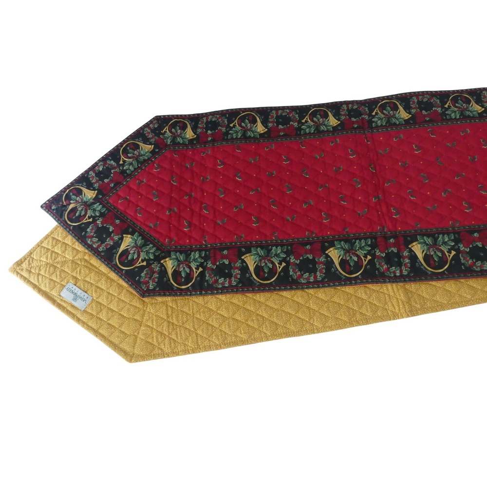 Vera Bradley Quilted Table Runner Christmas Wreath Horn Red Black Retired 13x87